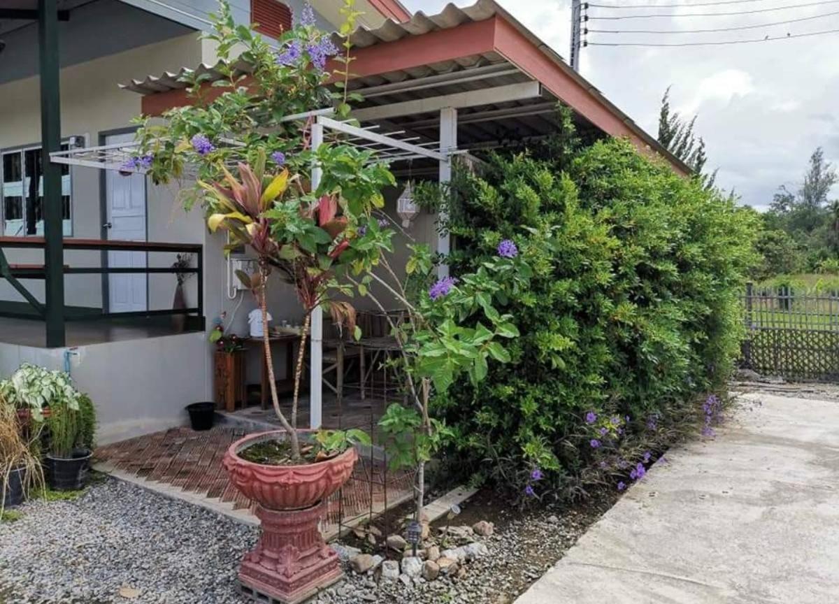 Sailom Resort​ Chom Thong Extérieur photo