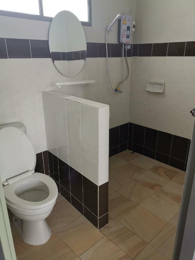 Sailom Resort​ Chom Thong Extérieur photo