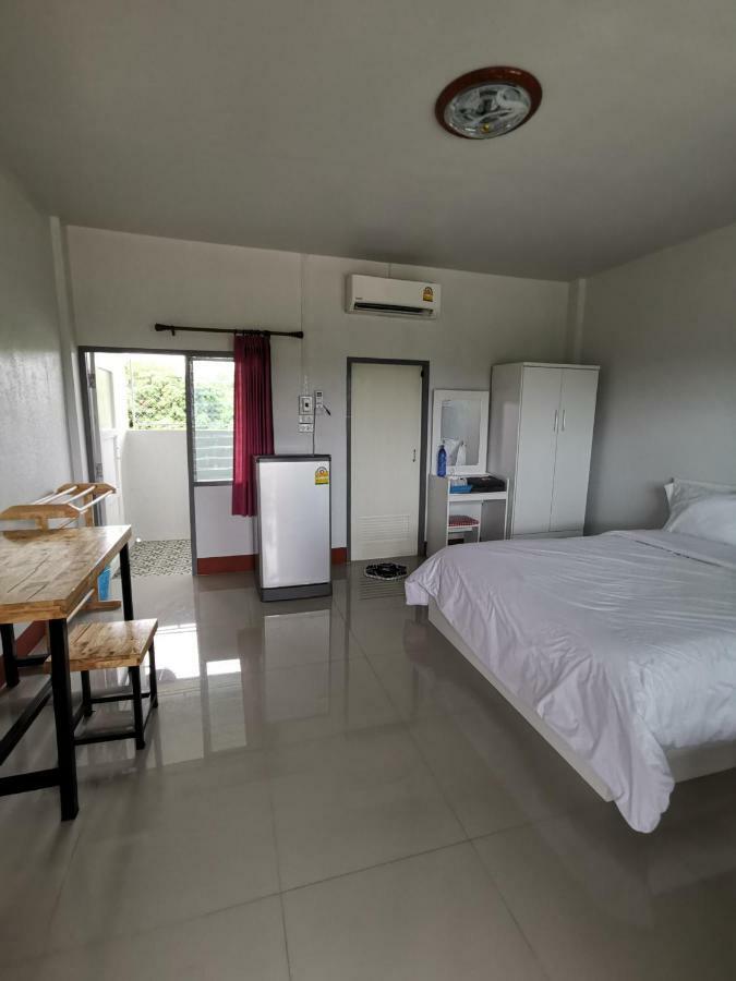 Sailom Resort​ Chom Thong Extérieur photo